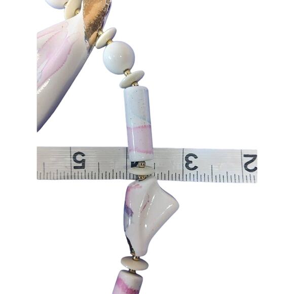VTG Chunky Marbleized Pastel Painted Ceramic Statement Necklace l Length: 27" - Picture 11 of 11
